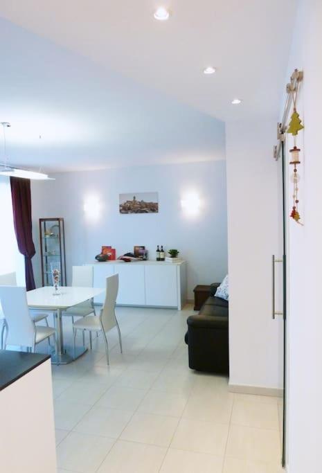 Modern & Strategic Apartment シエーナ エクステリア 写真